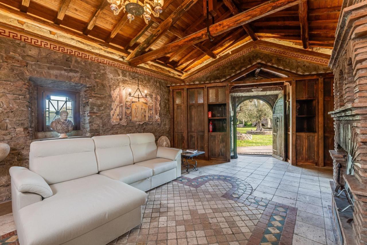 Roman Oasis Villa Ciampino Exteriör bild