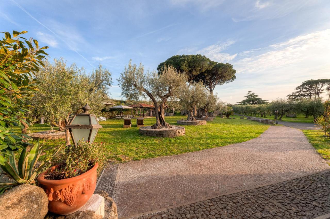 Roman Oasis Villa Ciampino Exteriör bild